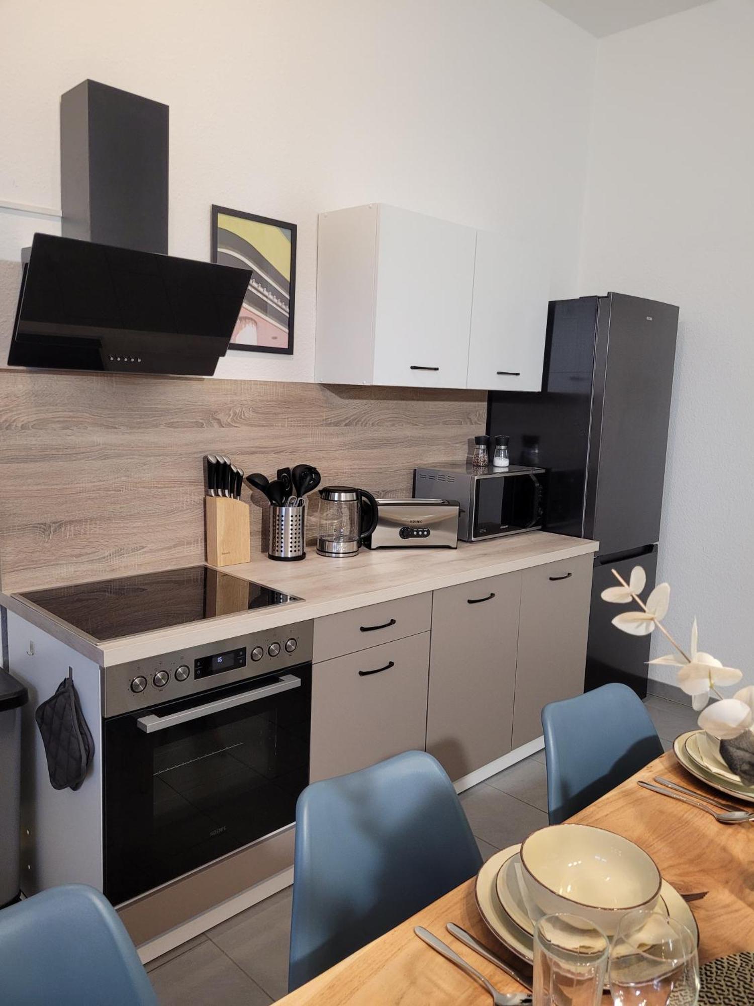 T21 - Apartment Direkt Im Zentrum Mit Parkplatz Хемниц Экстерьер фото